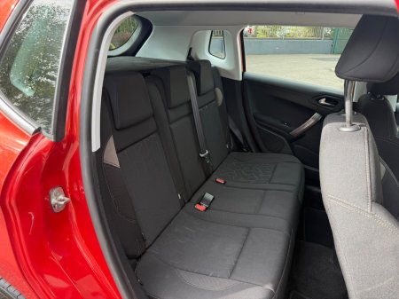 2015 Peugeot 2008 - photo 14