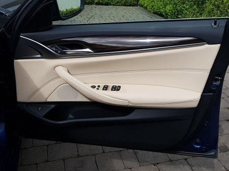 2023 BMW 5-Series - photo 21