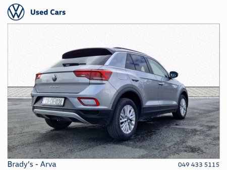 2023 Volkswagen T-Roc - photo 3