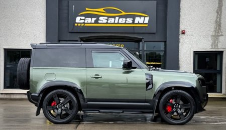2025 Land Rover Defender - photo 3