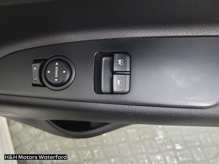 2020 Kia Rio - photo 17