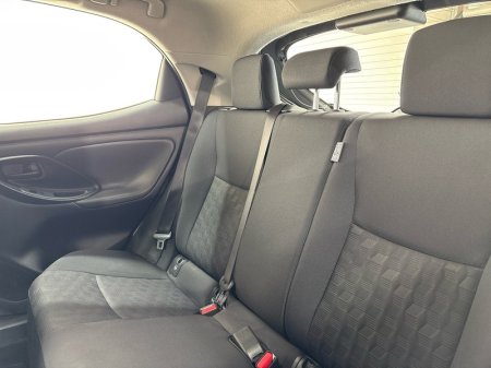 2024 Toyota Yaris - photo 19