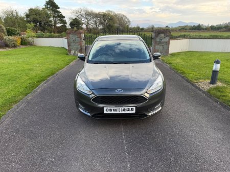 2017 Ford Focus - photo 6