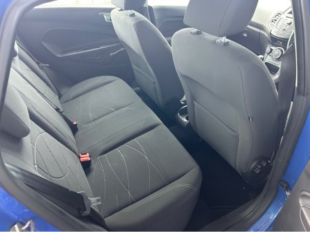 2013 Ford Fiesta - photo 4