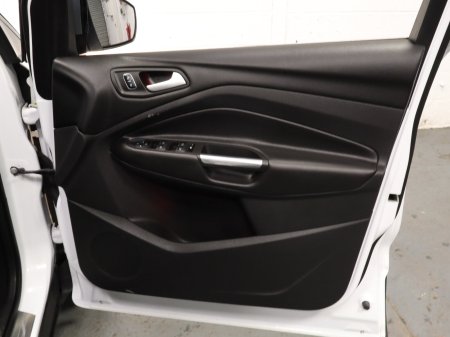 2018 Ford Kuga - photo 17