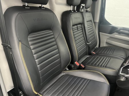2025 Ford Transit Custom - photo 7
