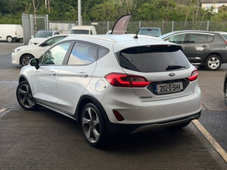 2020 Ford Fiesta - photo 19