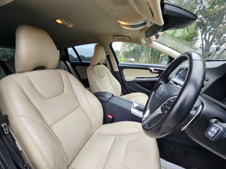 2016 Volvo V60 - photo 21