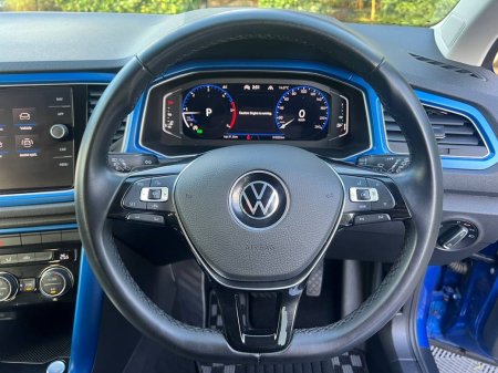 2021 Volkswagen T-Roc - photo 4