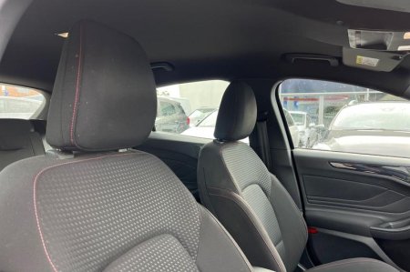 2019 Ford Focus - photo 17