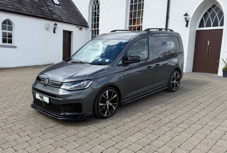 2023 Volkswagen Caddy - photo 2