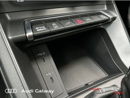 2025 Audi Q3 - photo 23