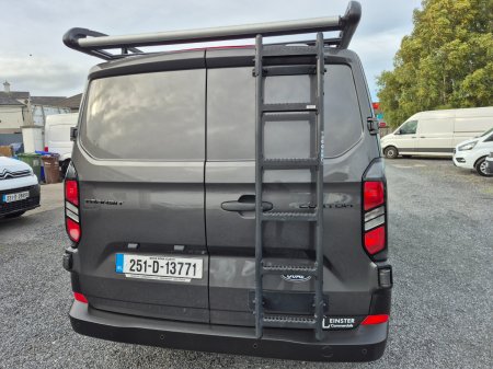 2025 Ford Transit Custom - photo 8