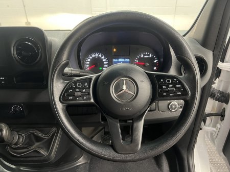 2021 Mercedes-Benz Sprinter - photo 10