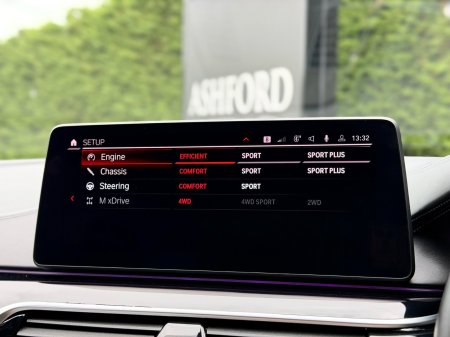 2022 BMW M5 - photo 25