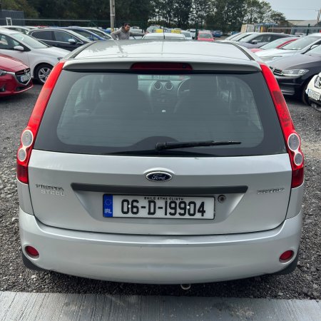 2006 Ford Fiesta - photo 27