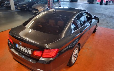 2015 BMW 5-Series - photo 2