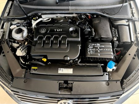 2016 Volkswagen Passat - photo 19