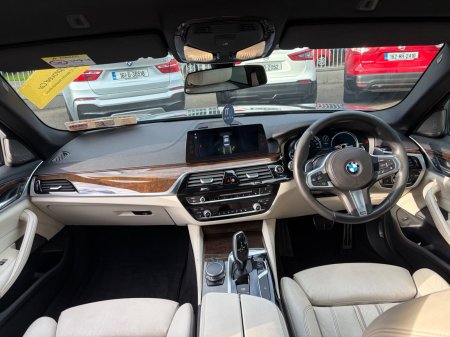 2017 BMW 5-Series - photo 20