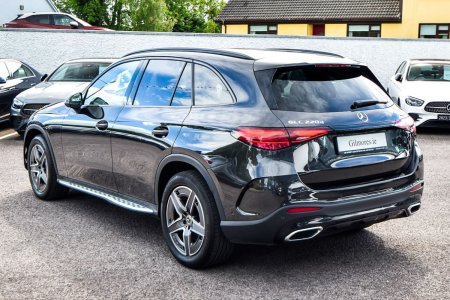 2023 Mercedes-Benz GLC - photo 2