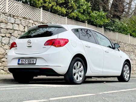 2015 Opel Astra - photo 10