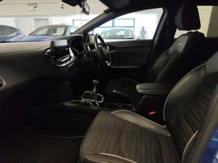2023 Kia Ceed - photo 6