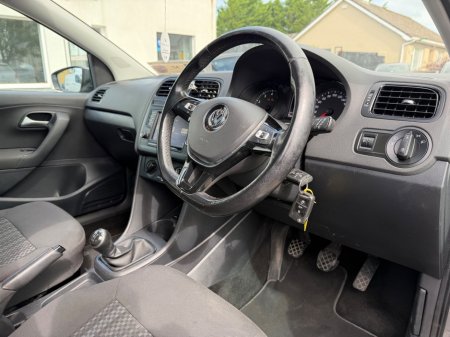 2017 Volkswagen Polo - photo 9