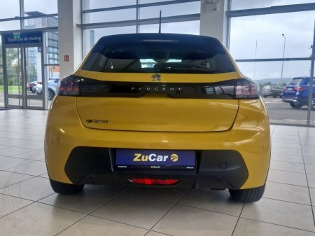 2021 Peugeot 208 - photo 4