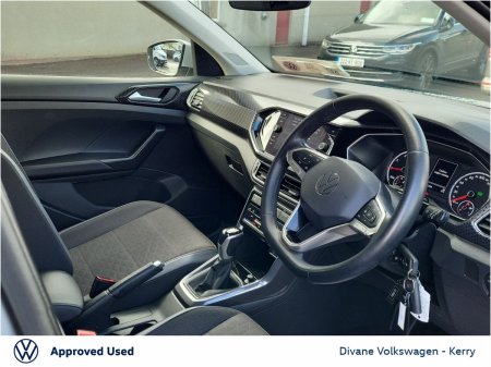 2022 Volkswagen T-Cross - photo 2