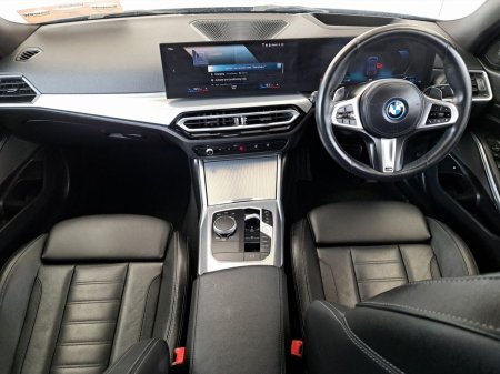 2024 BMW 3-Series - photo 3
