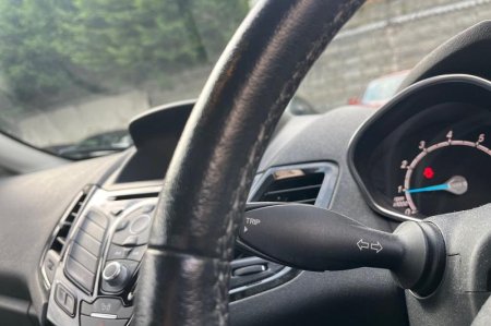 2017 Ford Fiesta - photo 14