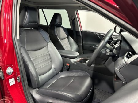 2024 Toyota RAV4 - photo 9