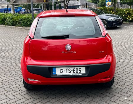 2012 Fiat Punto - photo 12
