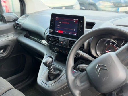 2023 Citroen Berlingo - photo 15