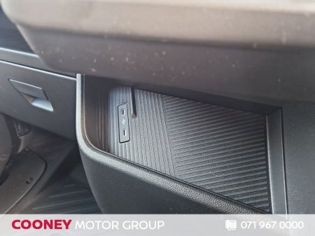 2027 Nissan Interstar - photo 14