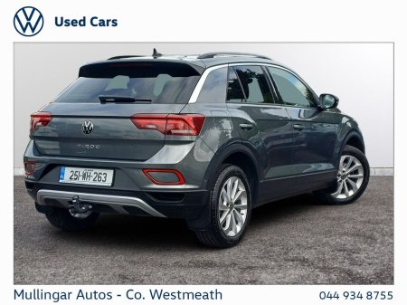 2025 Volkswagen T-Roc - photo 3