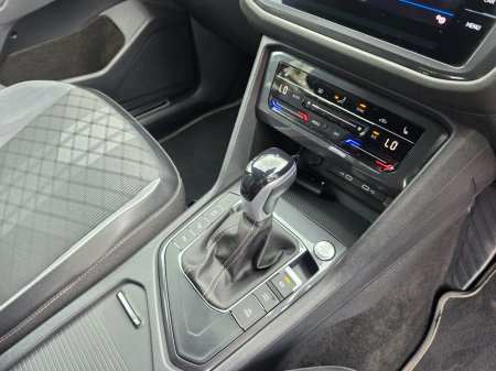 2024 Volkswagen Tiguan Allspace - photo 14