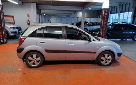 2008 Kia Rio - photo 9
