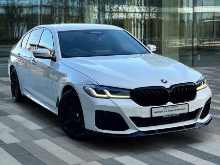 2021 BMW 5-Series 530e M Sport