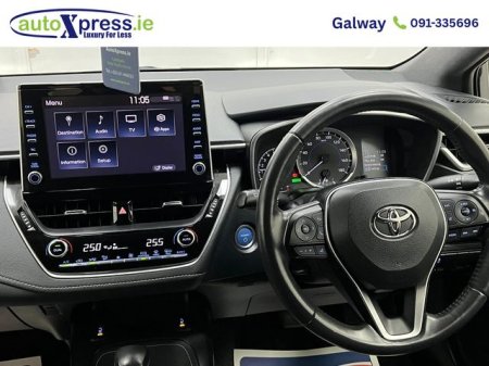 2020 Toyota Corolla - photo 24