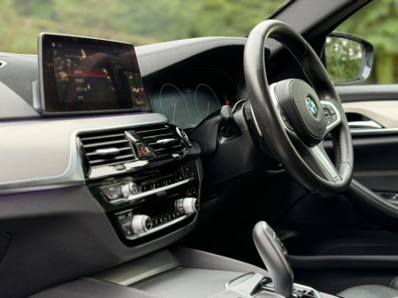 2019 BMW 5-Series - photo 8