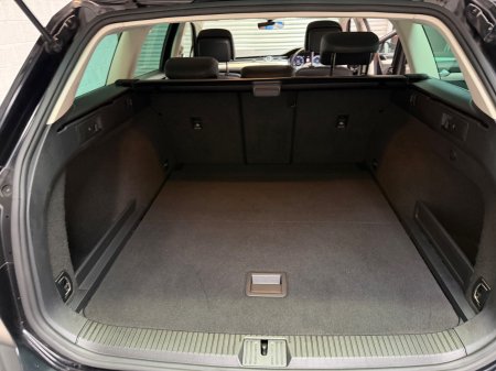 2016 Volkswagen Passat - photo 17