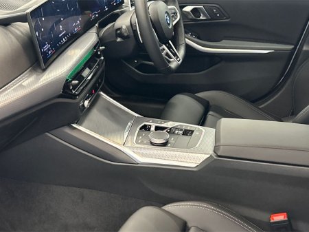 2026 BMW 3-Series - photo 7