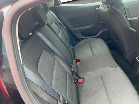 2020 Renault Clio - photo 12