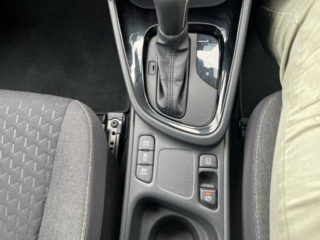 2026 Toyota Yaris Cross - photo 13