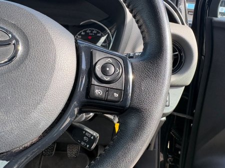 2018 Toyota Yaris - photo 4