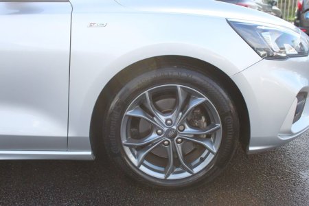 2021 Ford Focus - photo 16
