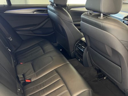 2018 BMW 5-Series - photo 22