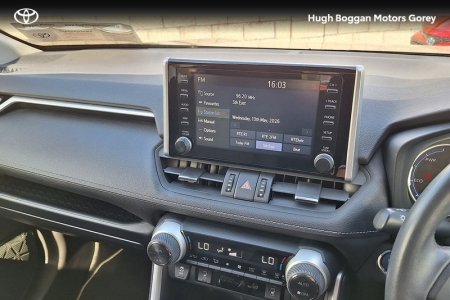 2022 Toyota RAV4 - photo 11