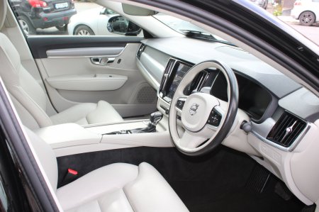 2020 Volvo S90 - photo 6